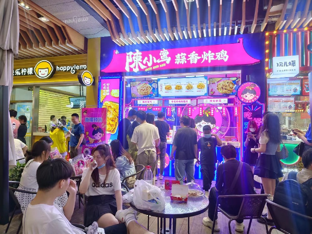 炸雞加盟市場內卷|陳小蠻新中式炸雞品牌憑實力出圈
