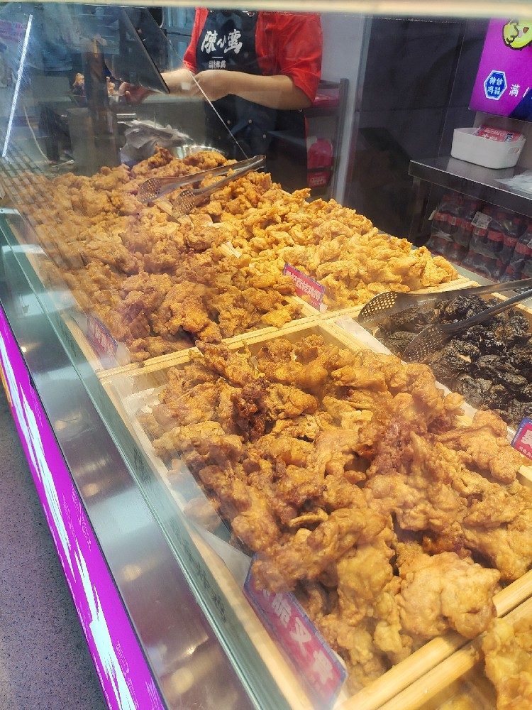 加盟連鎖炸雞店品牌哪個好？陳小蠻中式炸雞口碑怎么樣？